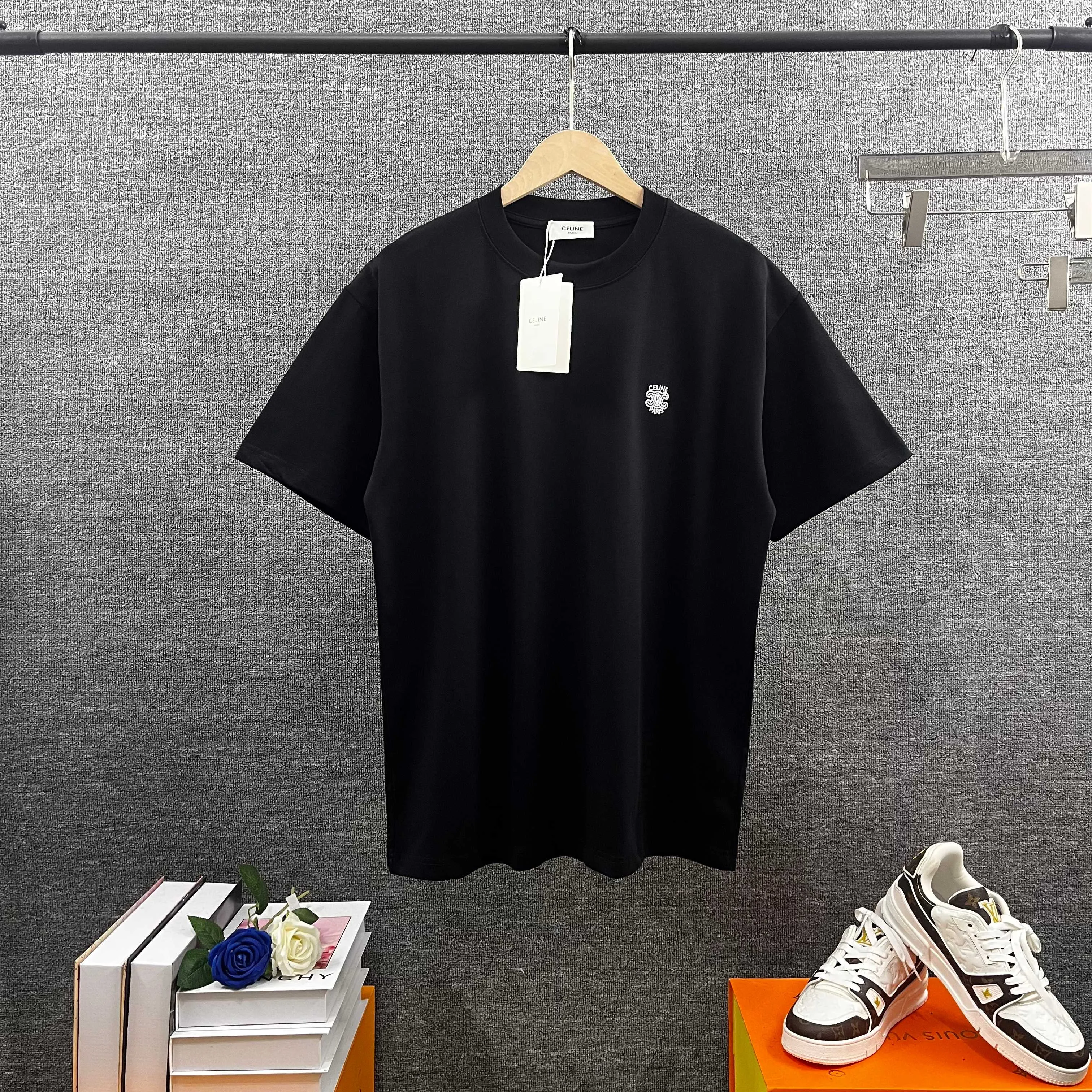 Cel* Ce*lin 2026 spring and summer style Cel*lin letter logo embroidery technology Double yarn custom plain cotton fabric Short-sleeved T-shirt Men and women Same Style Color: Black White Gray Wine Red Size: S (90-130 pounds) M (120-150 pounds) L (140-165 pounds) XL (160-180 pounds) XXL (180-210 pounds)